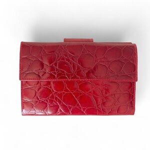 NWOT- FIOCCHI Italy Genuine Embossed Crocodile Leather Red  Wallet